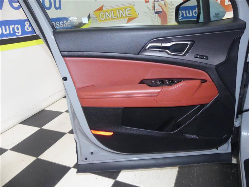 Used 2024 Kia Sportage SX FWD image 27