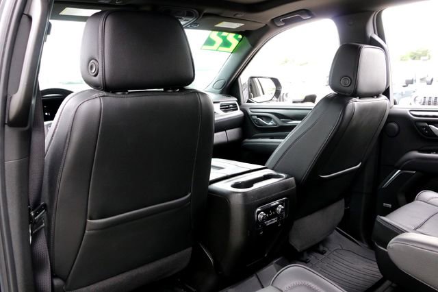 Used 2022 GMC Yukon Denali w/ Denali Premium Package image 23