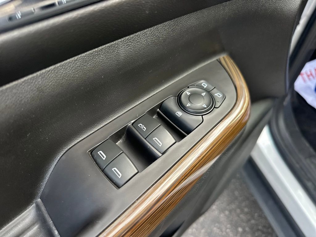 Used 2019 GMC Acadia SLE image 37