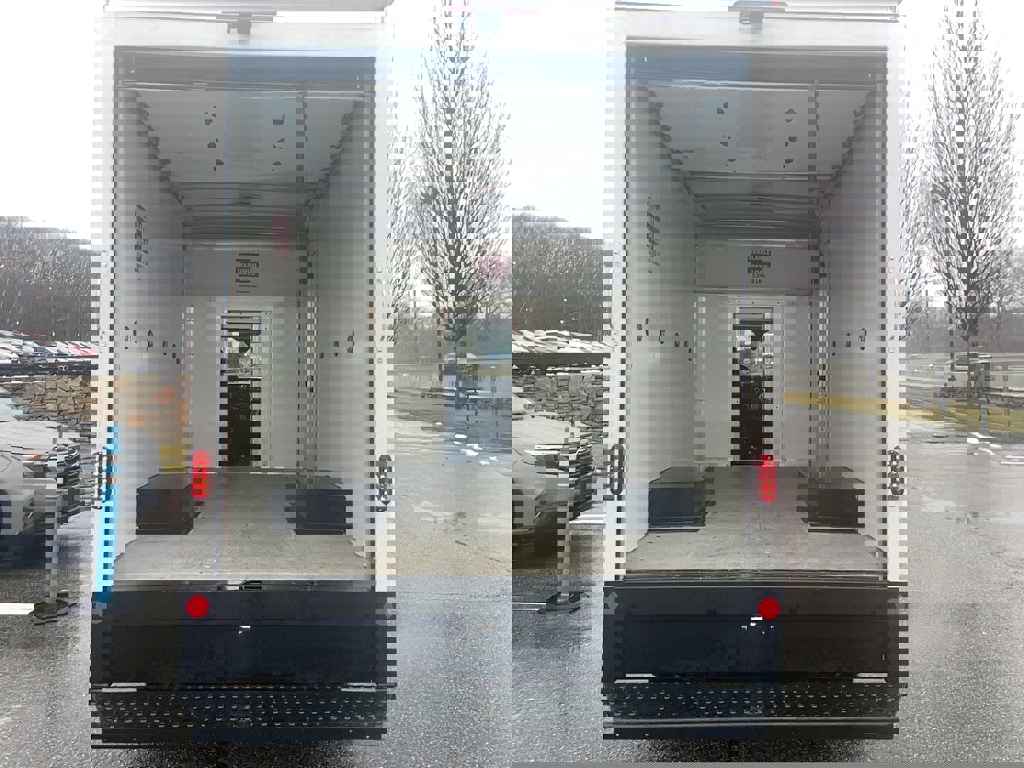 Used 2023 Ford Transit 350 DRW image 6