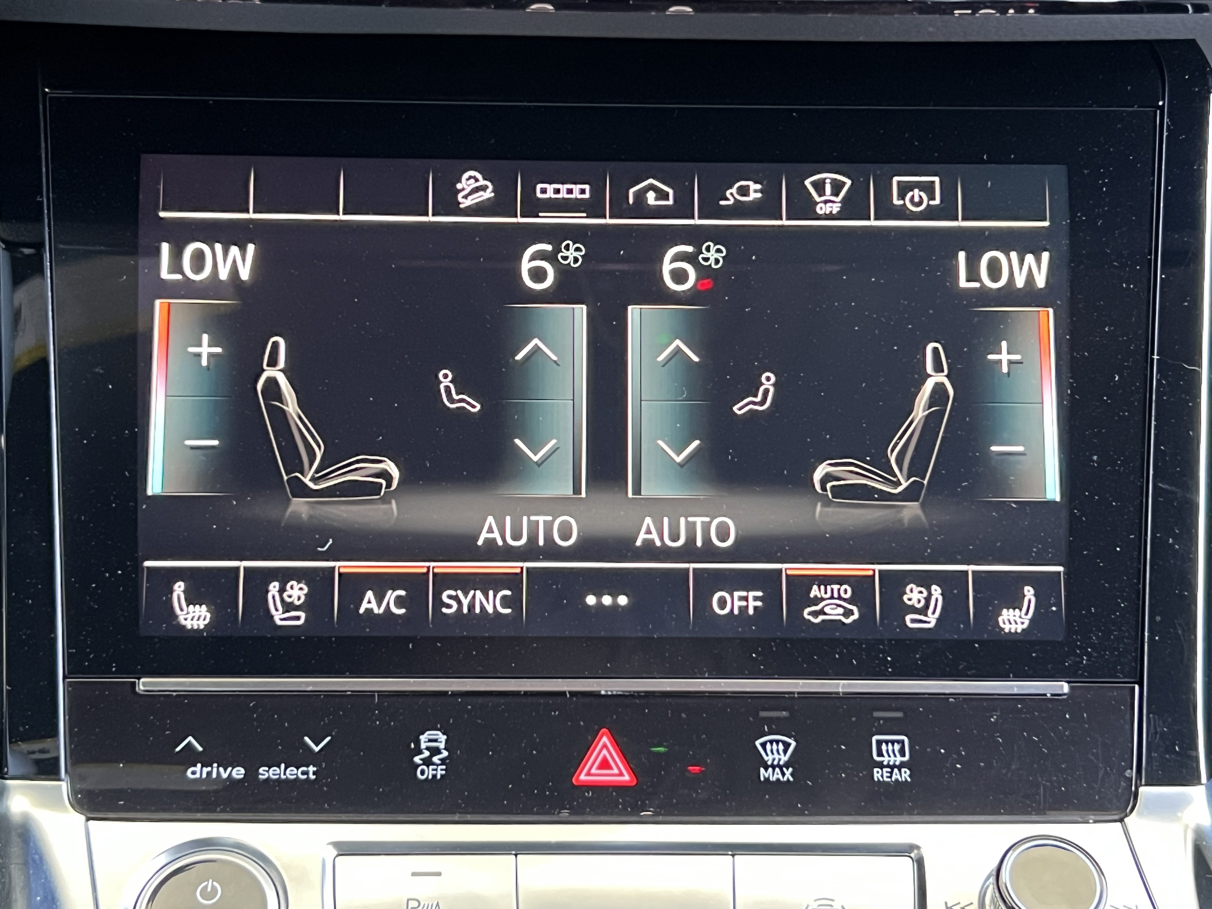 Used 2022 Audi e-tron Chronos AWD/4WD image 31