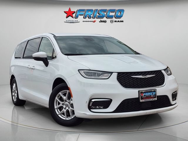 Used 2023 Chrysler Pacifica Touring-L FWD image 1