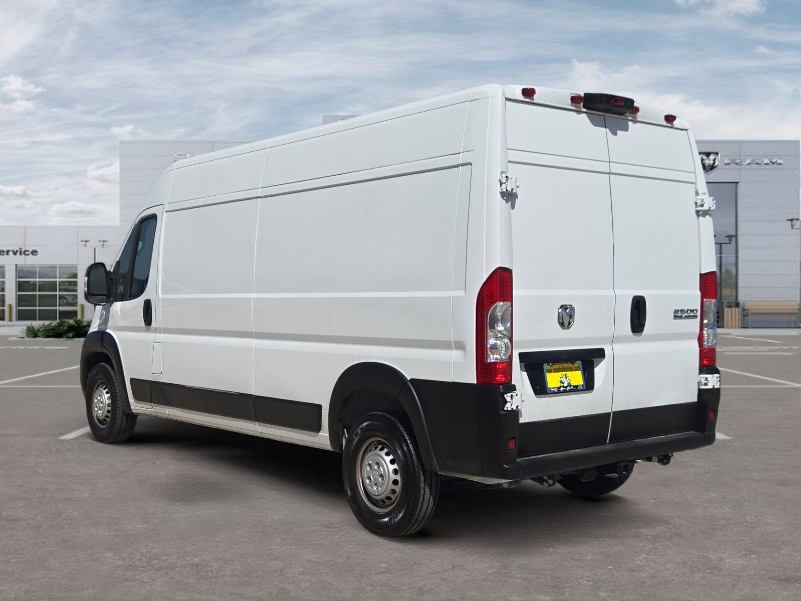 Used 2025 RAM ProMaster 2500 w/ Convenience Group image 3