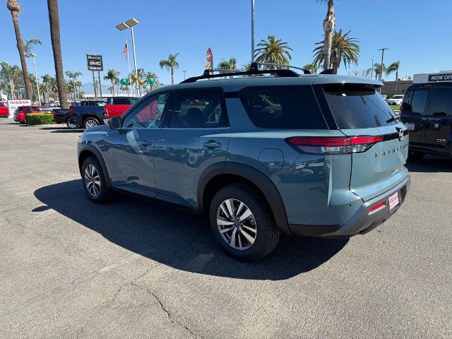 New 2026 Nissan Pathfinder SL image 4