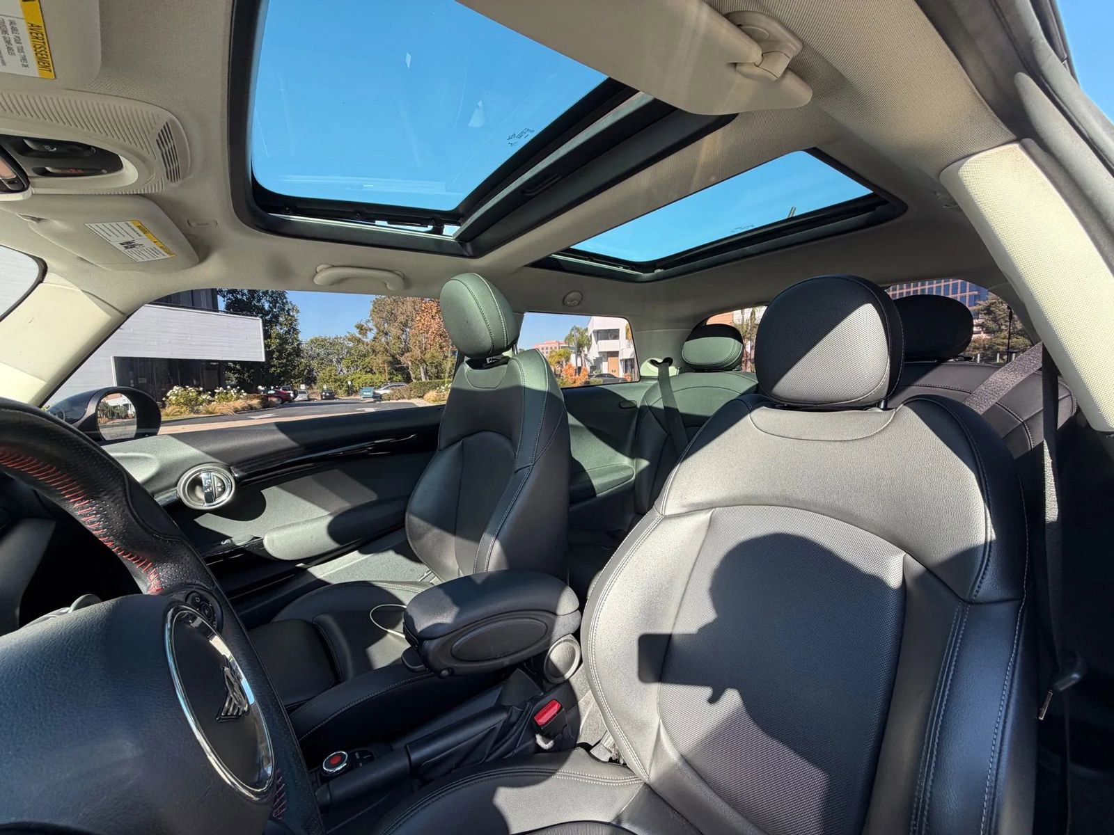 Used 2019 MINI Cooper S image 12