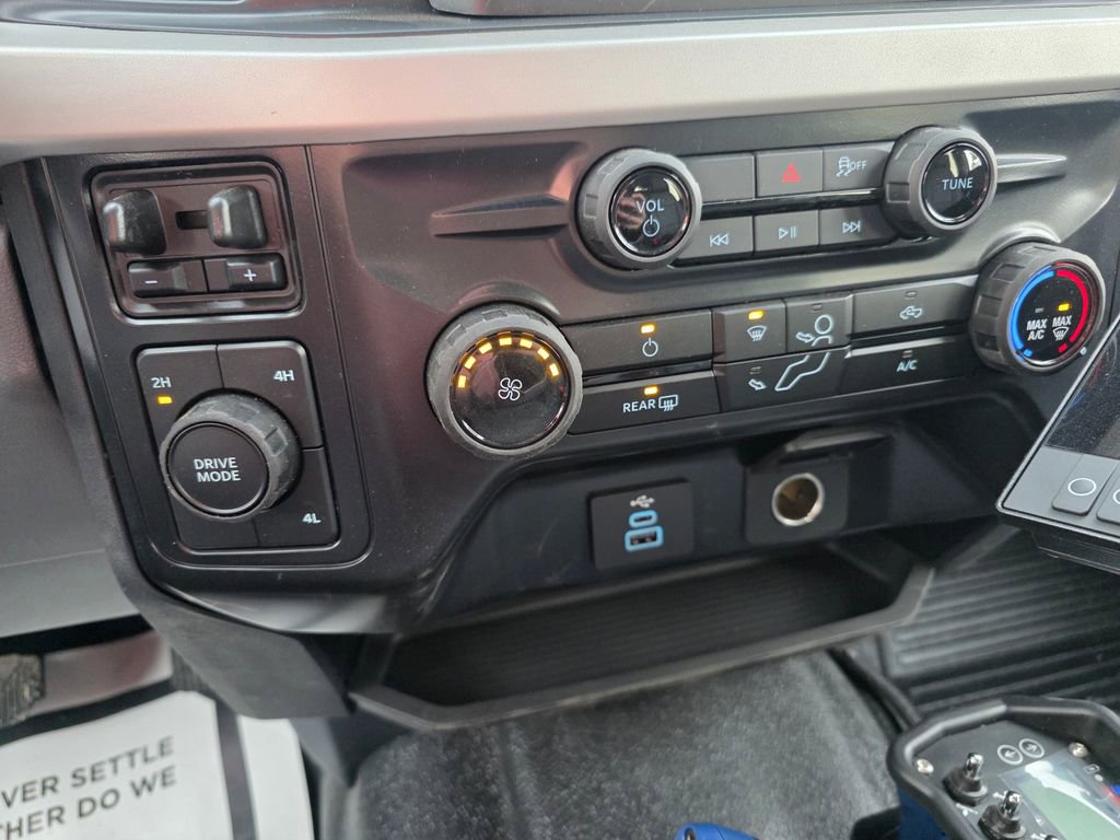 New 2026 Ford F550 4x4 Supercab Super Duty image 72