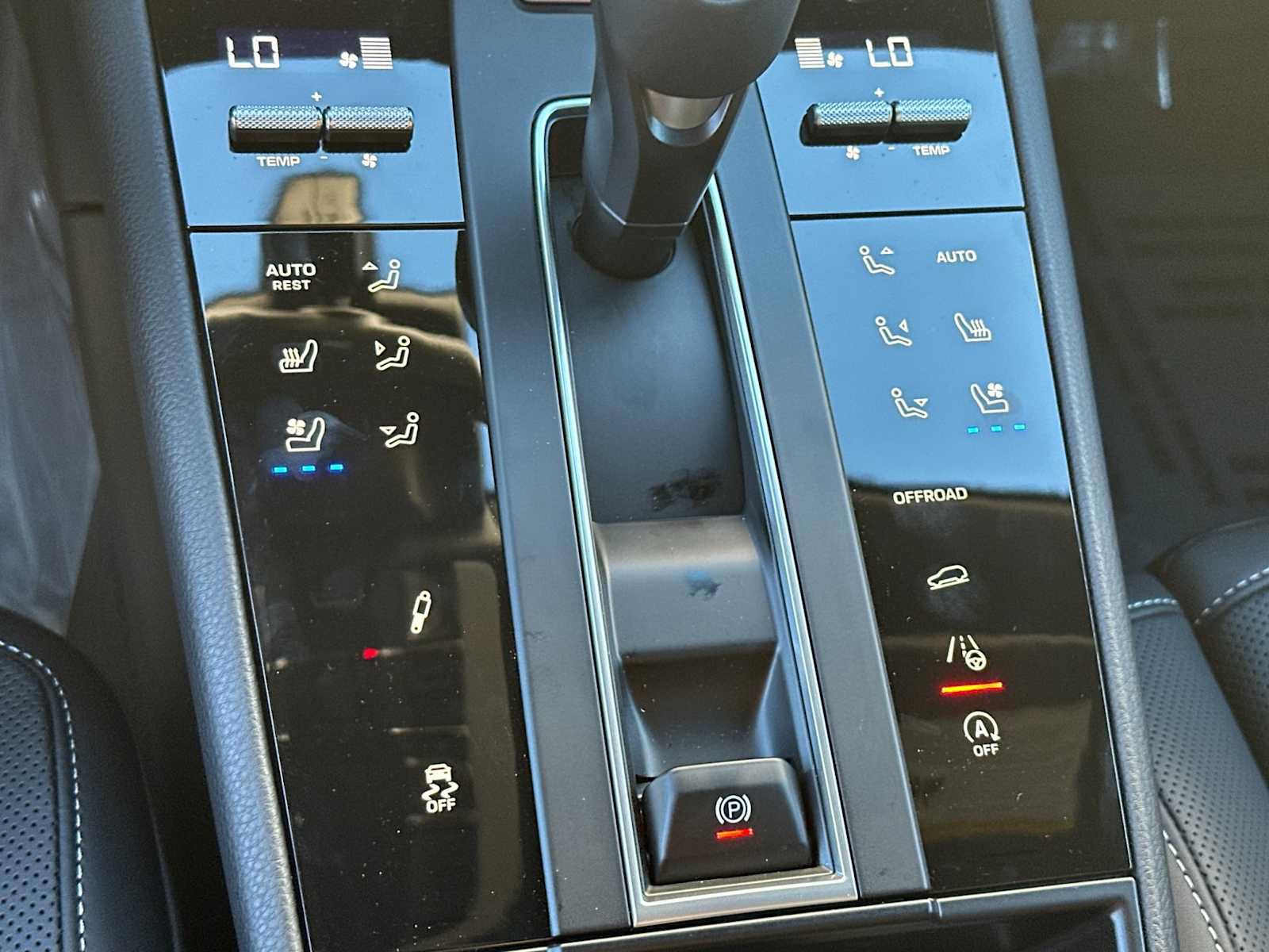 New 2026 Porsche Macan S AWD/4WD image 22