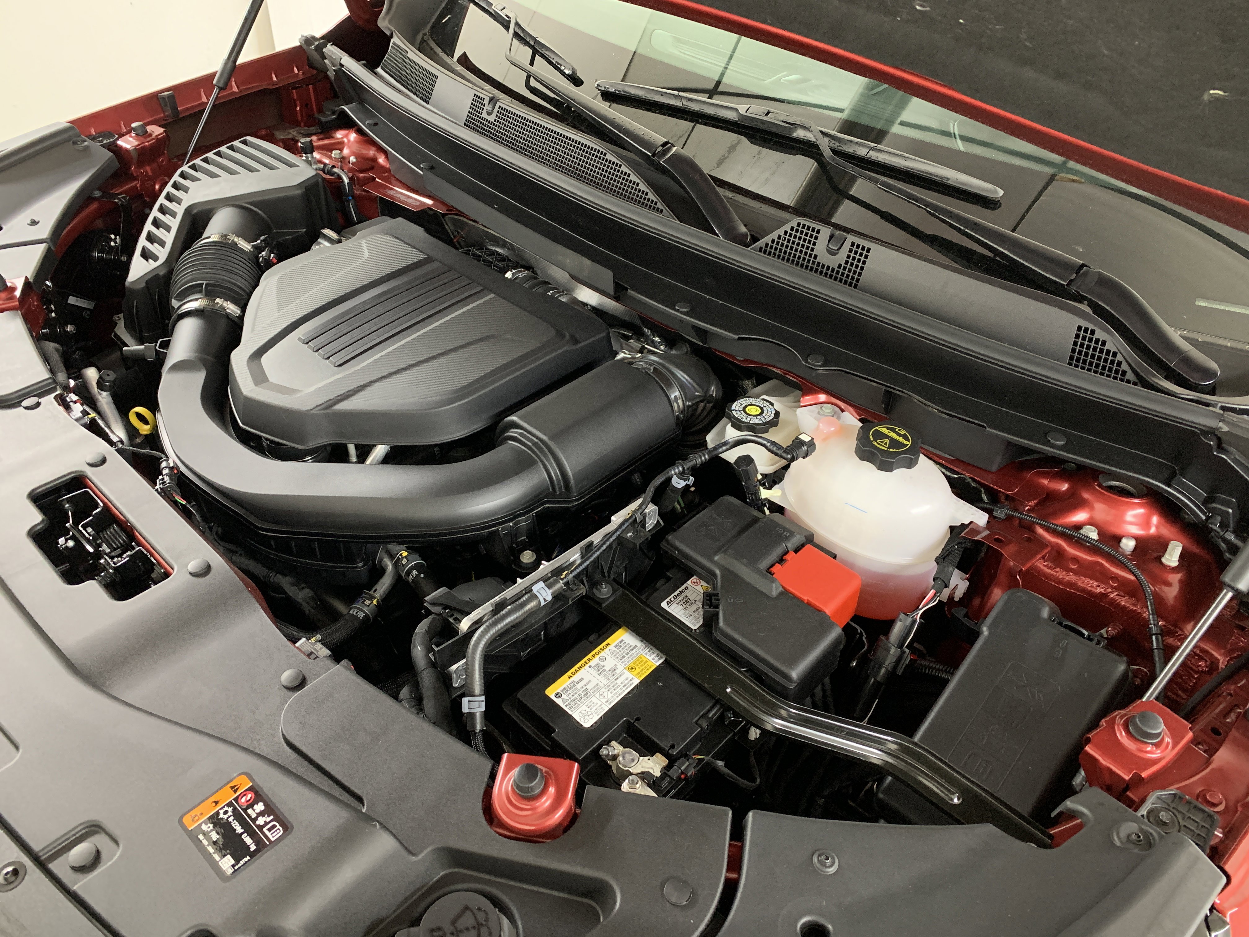 New 2025 Chevrolet Traverse LT w/ Enhanced Driving Package image 11