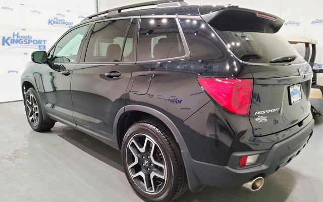 Used 2022 Honda Passport Elite image 4
