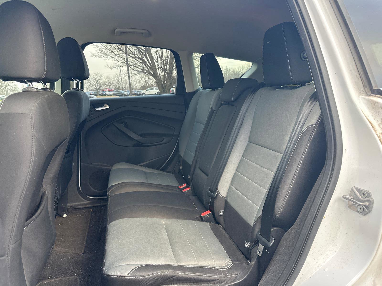 Used 2016 Ford Escape SE w/ Equipment Group 201A image 17