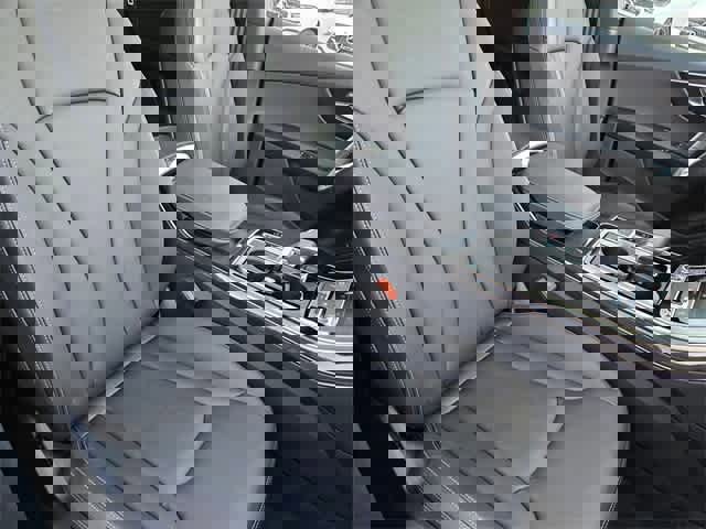 Used 2025 Audi Q8 Premium w/ Convenience Package image 22