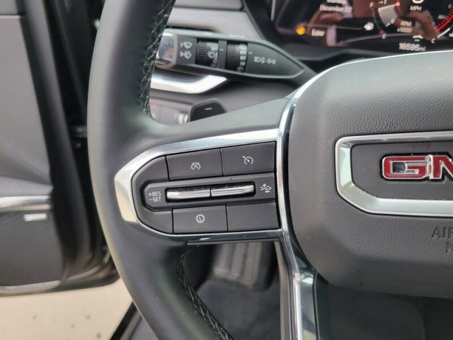 Used 2024 GMC Acadia Elevation w/ Luxury Package image 19
