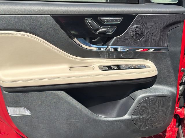 New 2026 Lincoln Corsair Premiere image 11