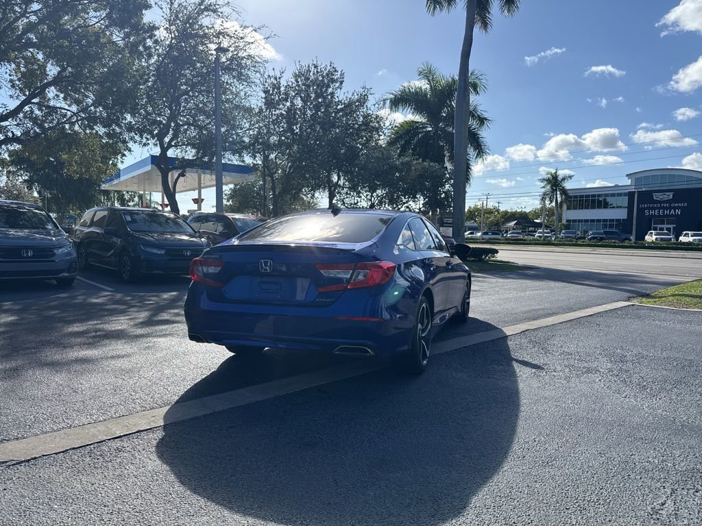 Used 2021 Honda Accord Sport image 9