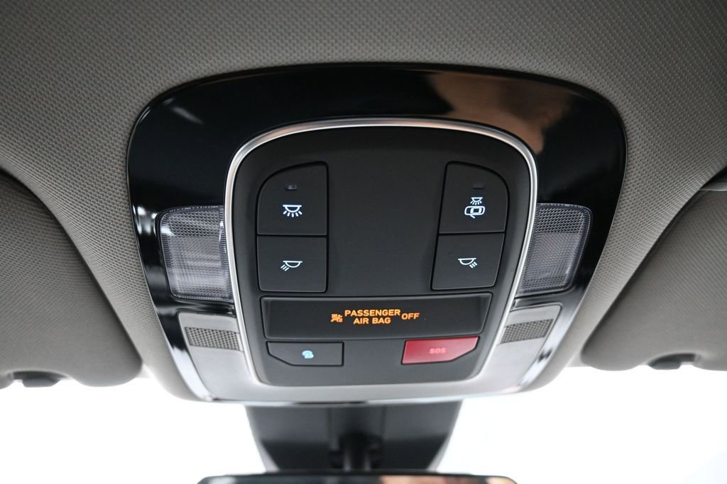 Certified 2023 Hyundai Santa Fe SEL AWD/4WD image 17