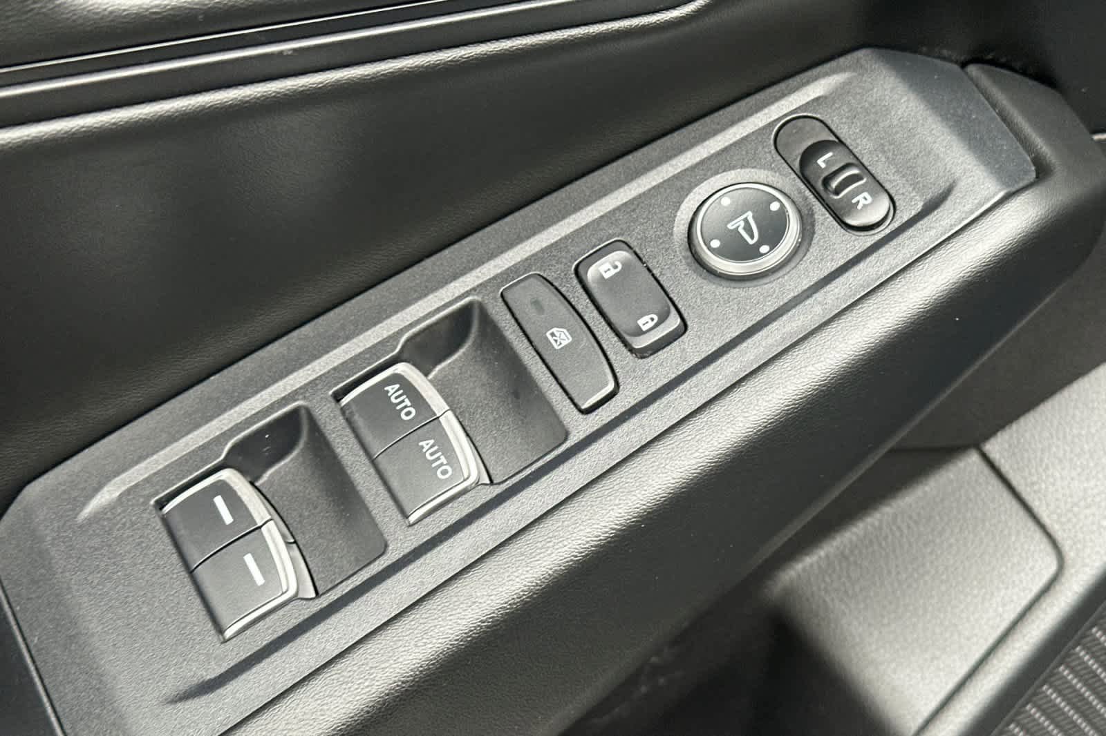 Used 2024 Honda Accord EX-L image 13