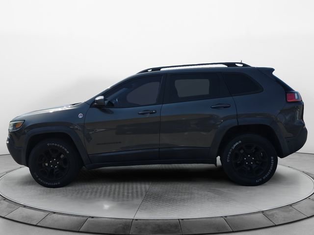 Used 2019 Jeep Cherokee Trailhawk image 2
