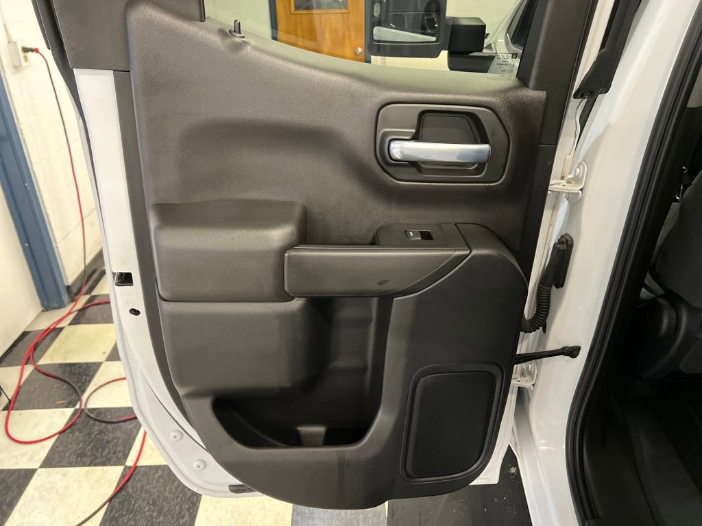 Used 2021 Chevrolet Silverado 1500 Custom w/ LPO, Dark Essentials Package AWD/4WD image 42