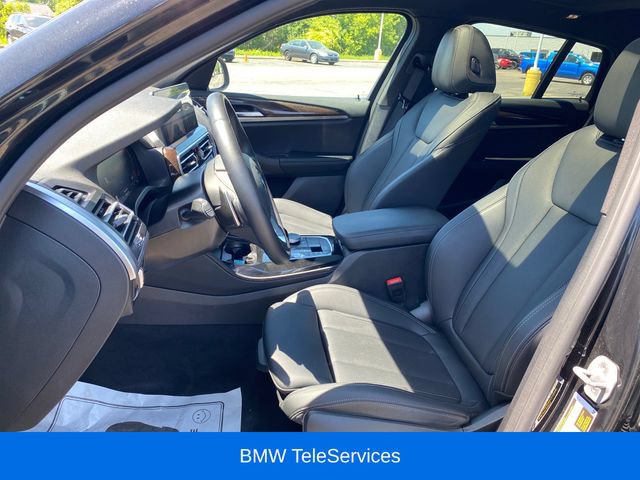 Used 2025 BMW X4 xDrive30i AWD/4WD image 17