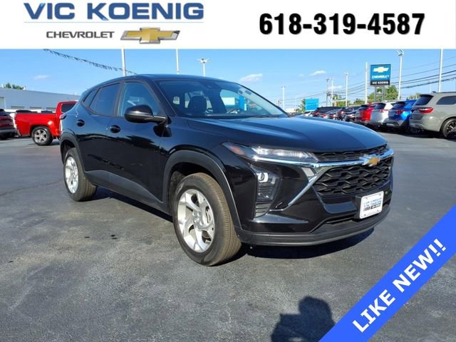 Used 2024 Chevrolet Trax LS w/ LS Convenience Package