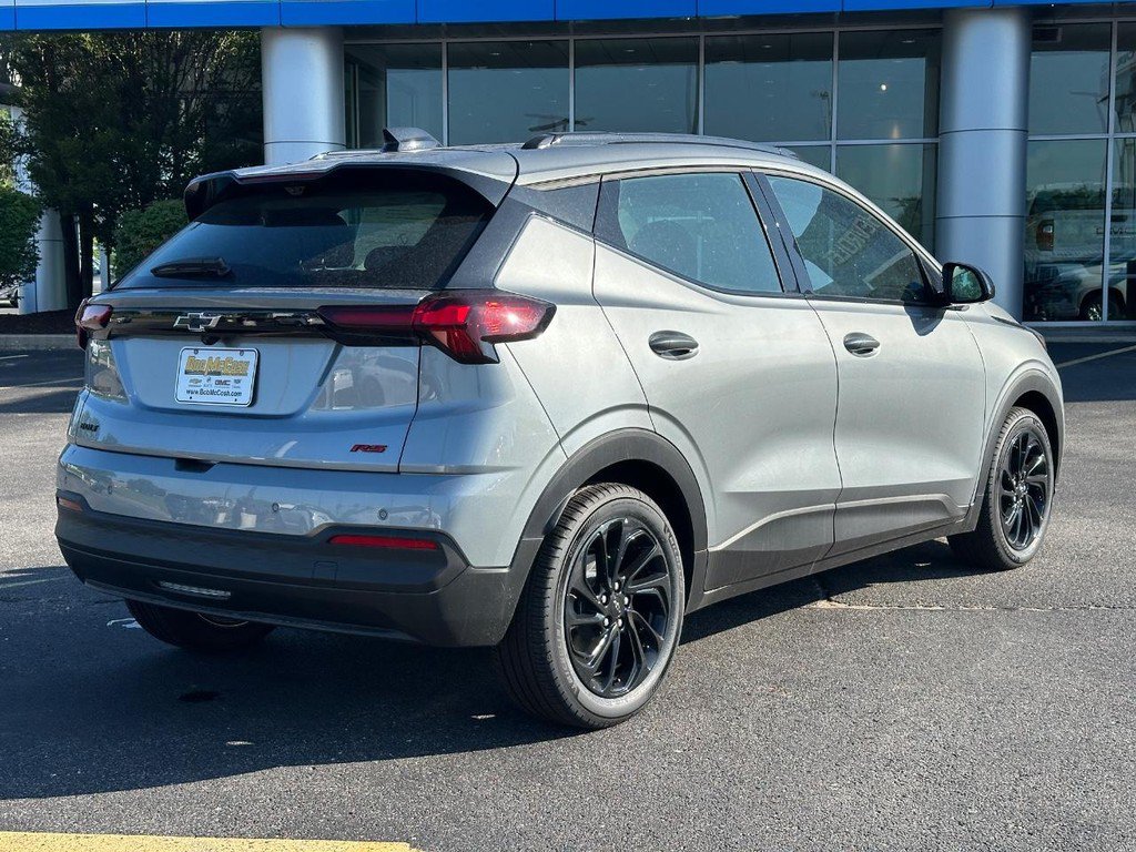 New 2027 Chevrolet Bolt RS w/ Technology Package FWD image 3