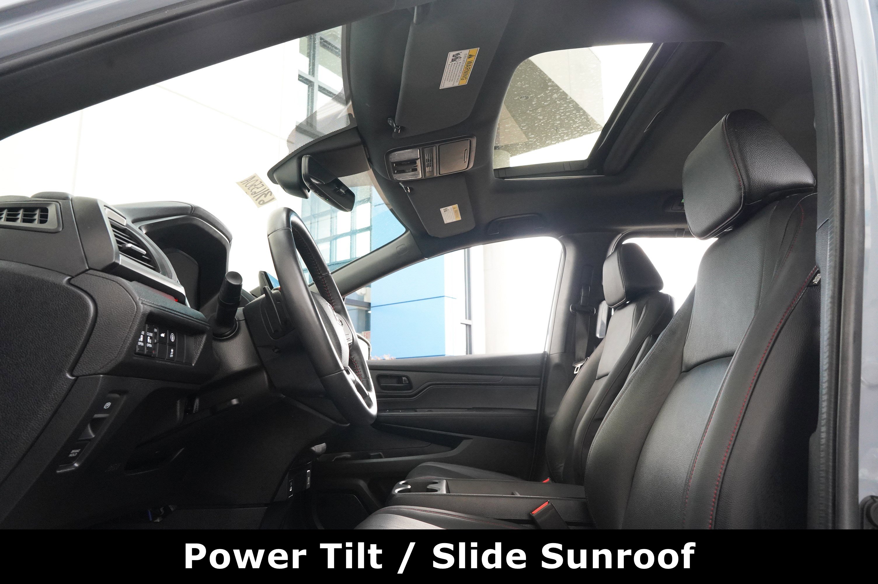 Used 2023 Honda Odyssey Sport image 13