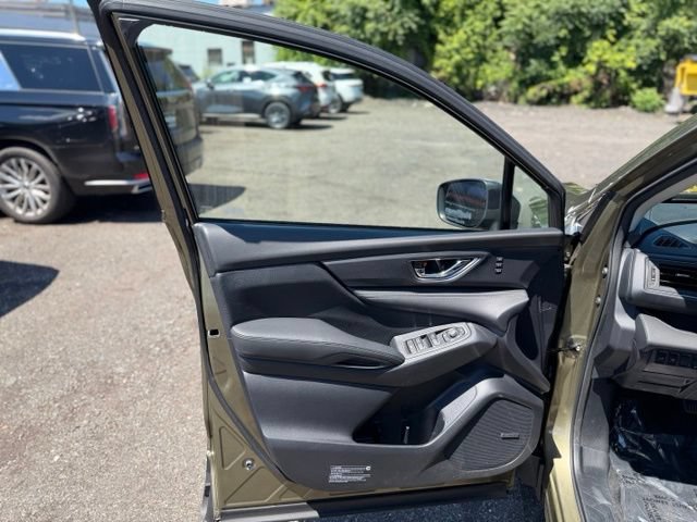Used 2023 Subaru Ascent Limited w/ Technology Package AWD/4WD image 14