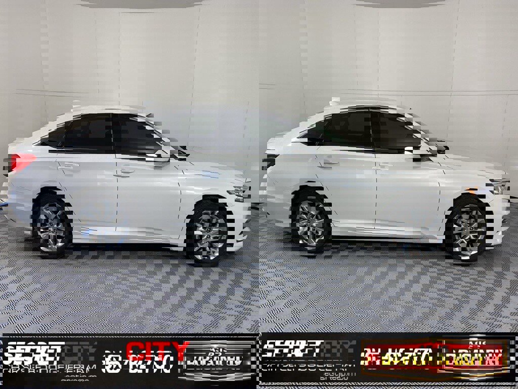 Used 2018 Honda Accord LX image 8