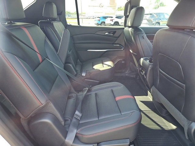 New 2026 Chevrolet Traverse RS w/ LPO, Floor Liner Package image 16