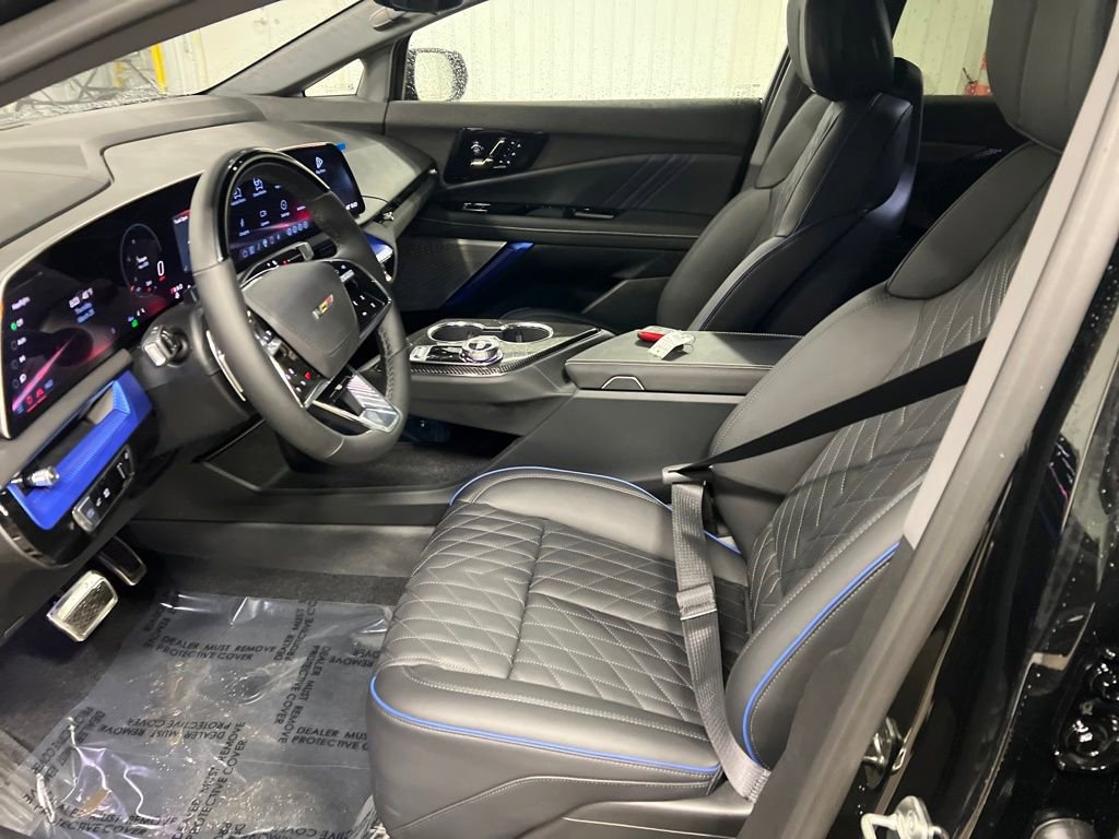 New 2026 Cadillac Optiq V image 12