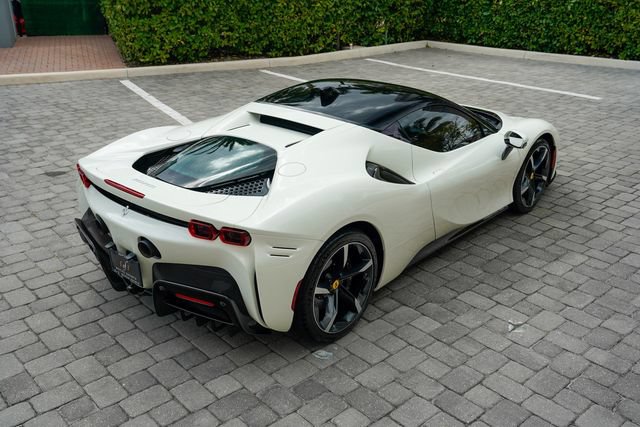Used 2023 Ferrari SF90 Stradale AWD/4WD image 28