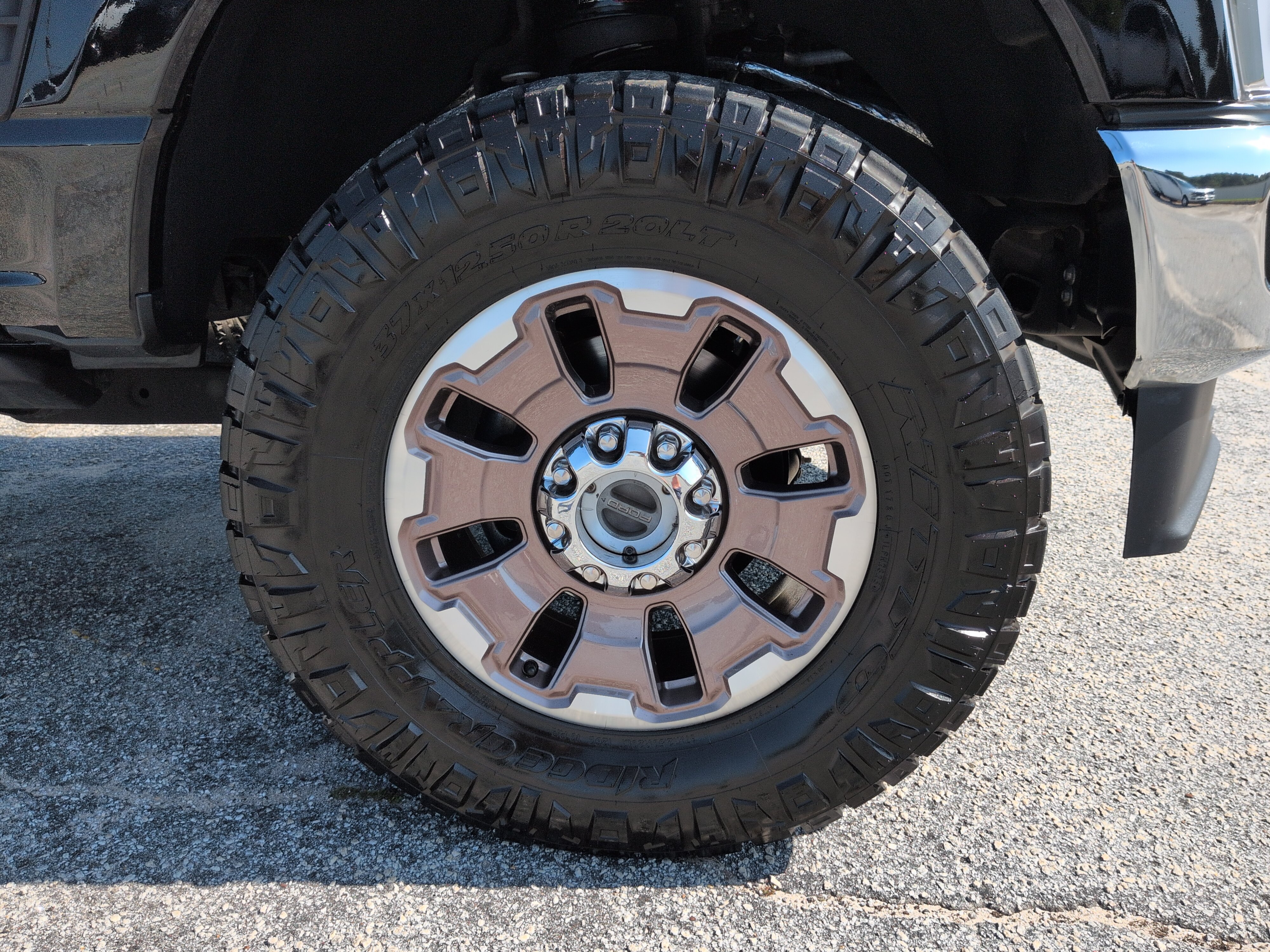 Certified 2023 Ford F250 King Ranch w/ Chrome Package AWD/4WD image 9