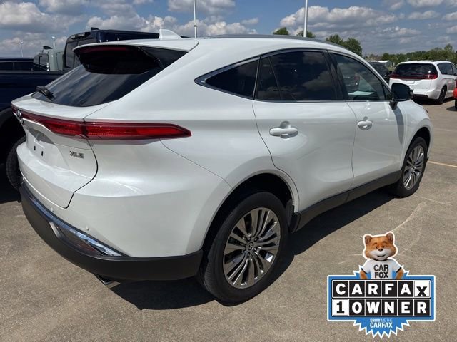 Used 2023 Toyota Venza XLE AWD/4WD image 8
