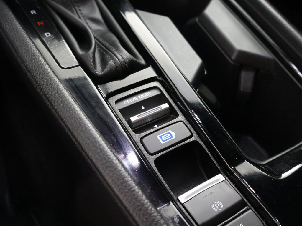 Used 2025 Honda Accord Sport image 49