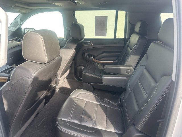 Used 2020 GMC Yukon XL Denali w/ Denali Premium Package image 6