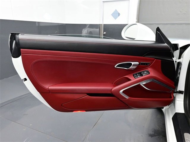 Used 2018 Porsche 911 Turbo image 7