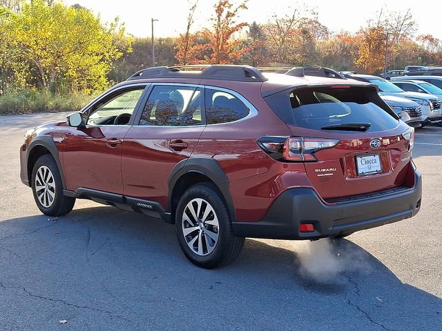 Used 2025 Subaru Outback Premium w/ Popular Package #1A image 7