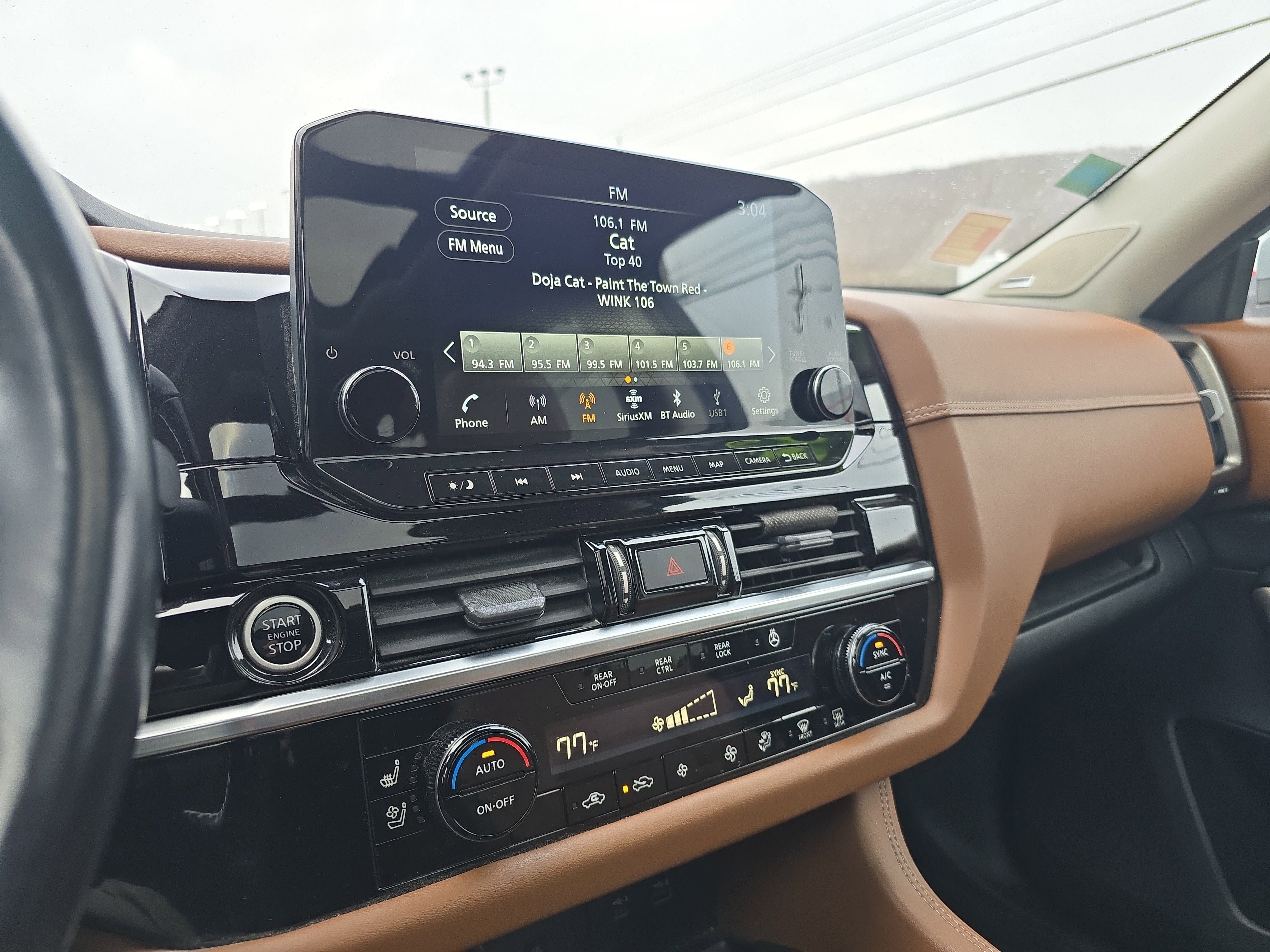 Used 2023 Nissan Pathfinder Platinum image 25