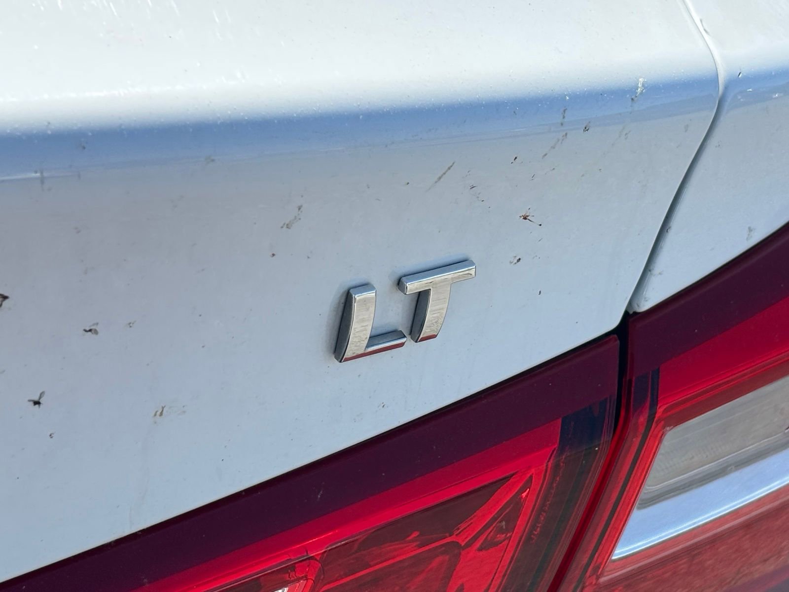 Used 2023 Chevrolet Malibu LT FWD image 3