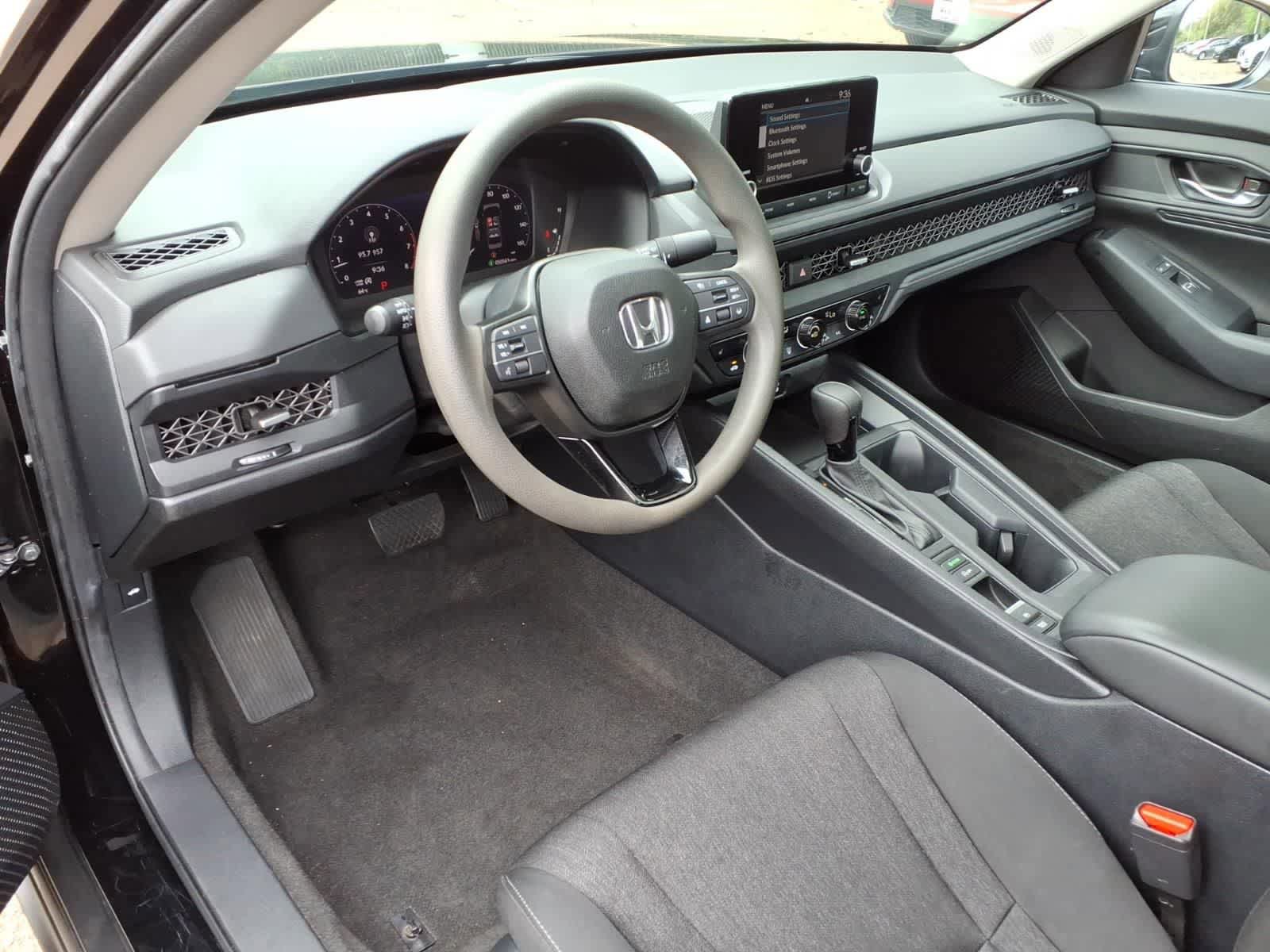 Used 2024 Honda Accord EX image 12