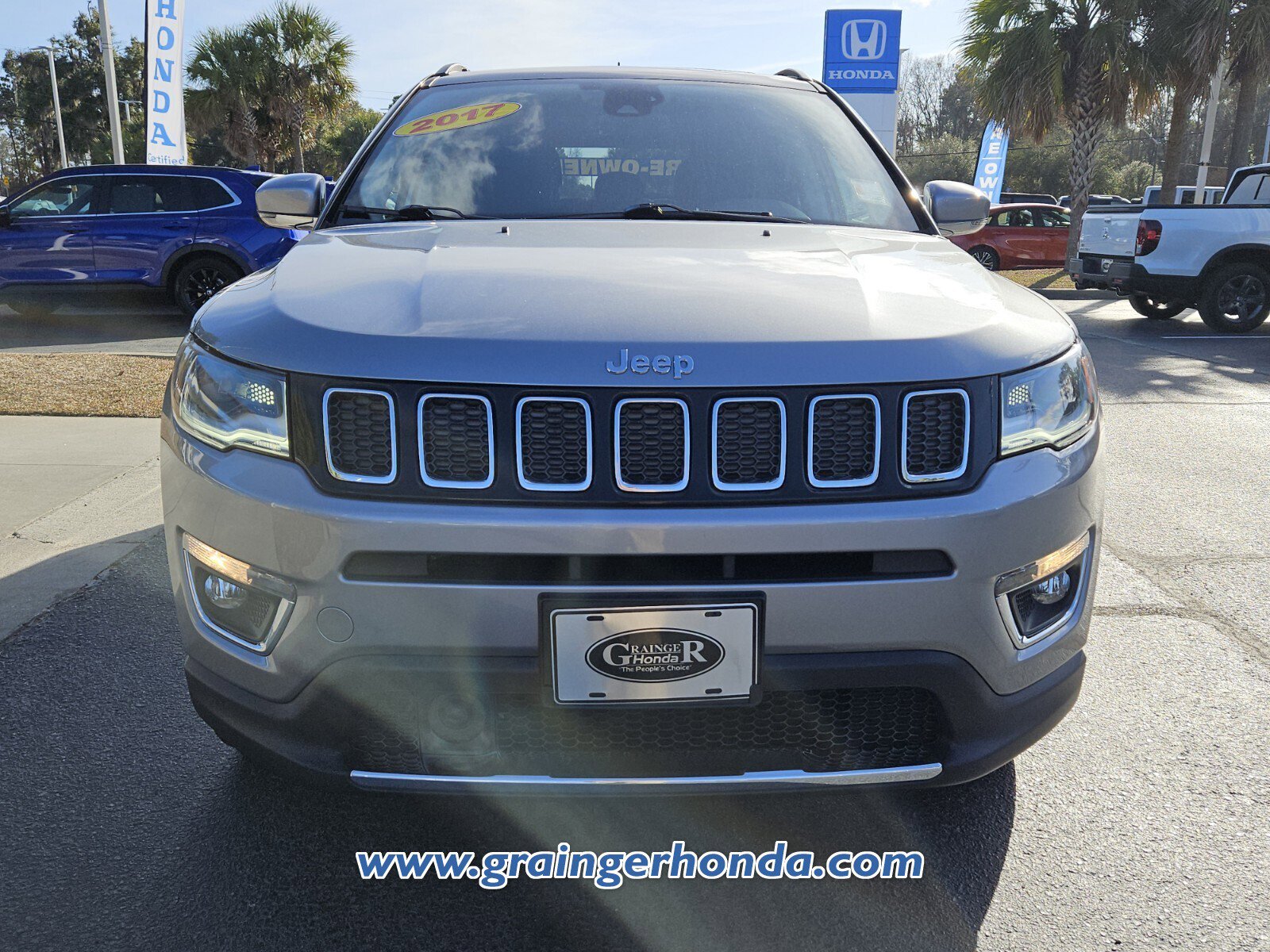 Used 2017 Jeep Compass Limited image 8