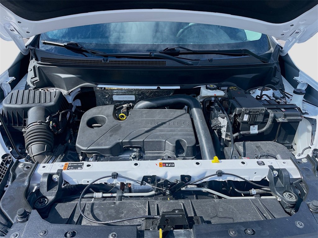 Used 2024 GMC Terrain SLE w/ LPO, Floor Liner Package image 29