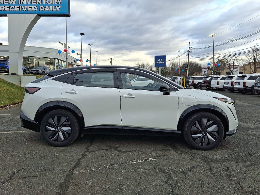 Used 2023 Nissan Ariya FWD image 8