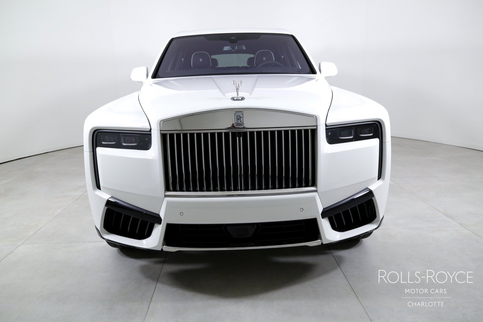 Certified 2025 Rolls-Royce Cullinan AWD/4WD image 7