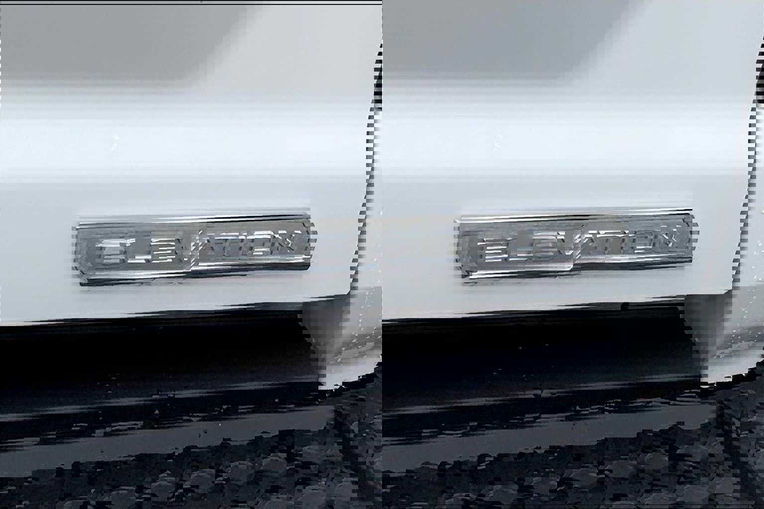 New 2026 GMC Canyon Elevation w/ Convenience Package image 15