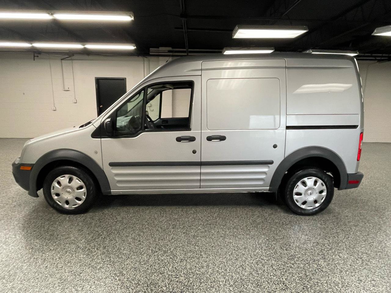 Used 2013 Ford Transit Connect XL FWD image 9