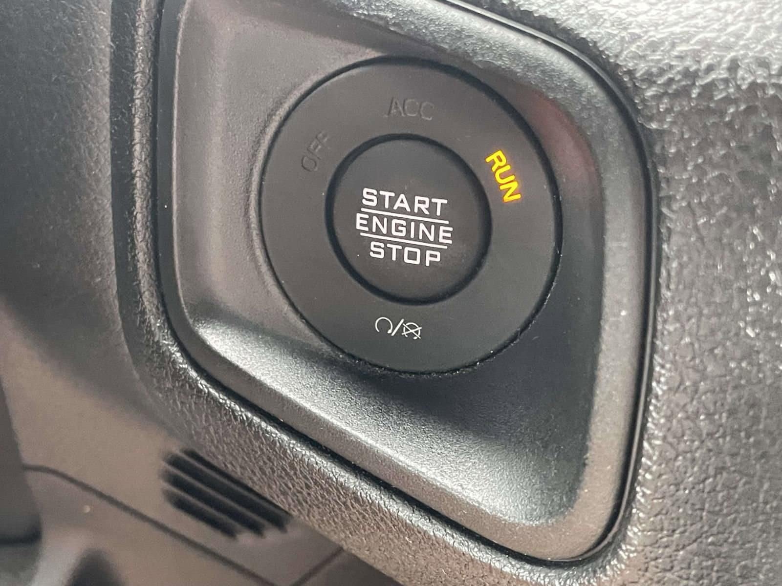 Used 2024 Jeep Wrangler Unlimited Sport AWD/4WD image 14