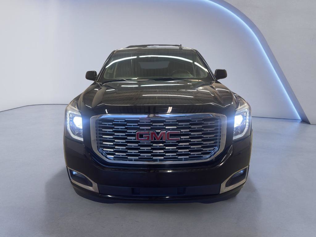 Used 2019 GMC Yukon Denali w/ Open Road Package AWD/4WD image 2