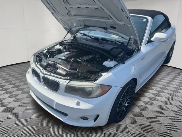 Used 2013 BMW 128i Convertible RWD image 20