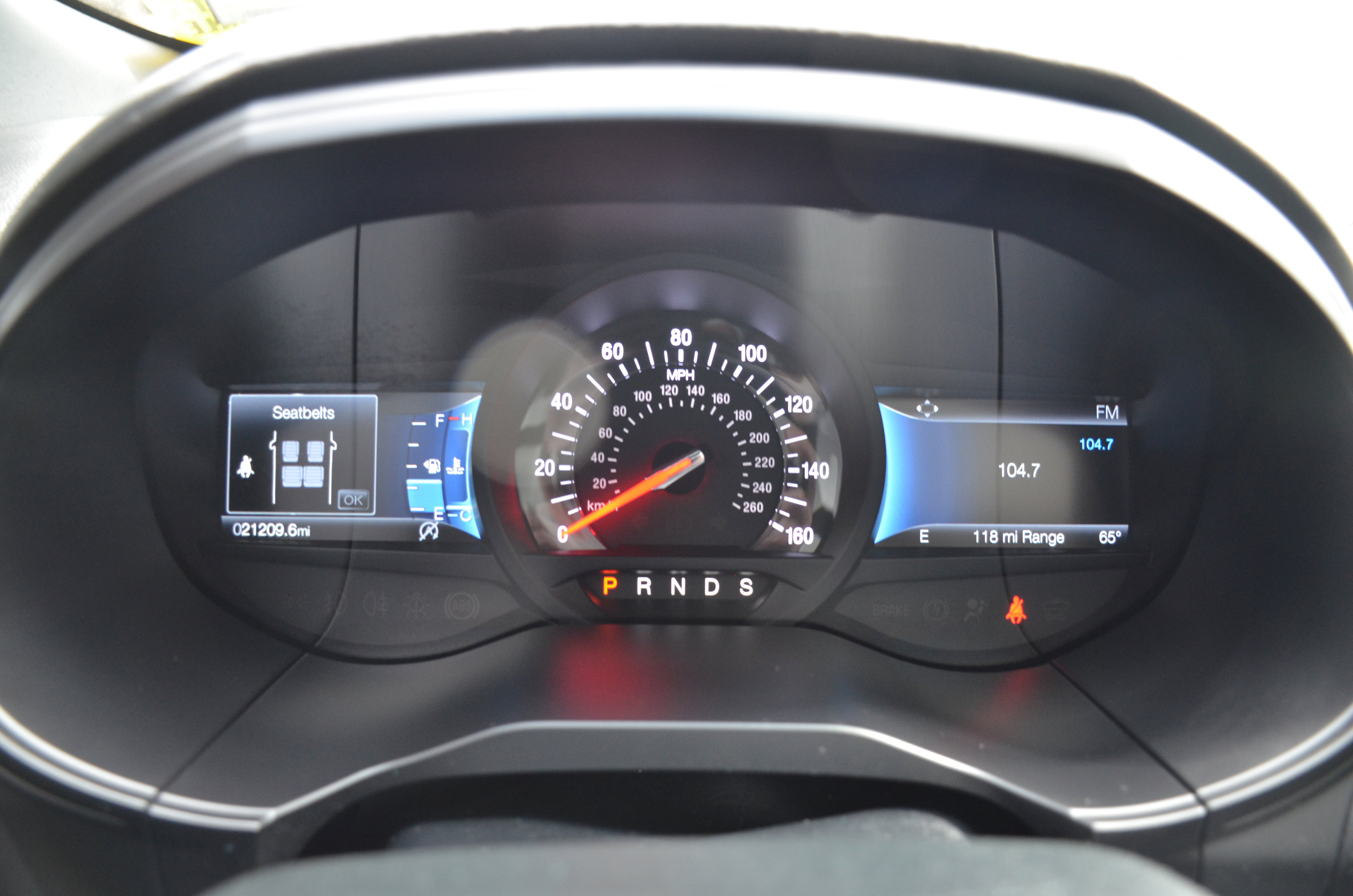 Used 2022 Ford Edge ST w/ Equipment Group 401A image 8